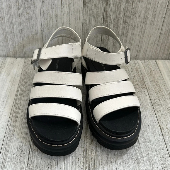 SINCERELY JULES Daring Chunky Lug Sole Vegan Flatforms Sandals Size 8 - Picture 5 of 7